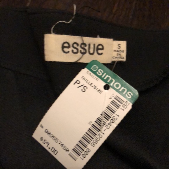 NWT⭐️ESSUE star wrap blouse - Picture 5 of 7